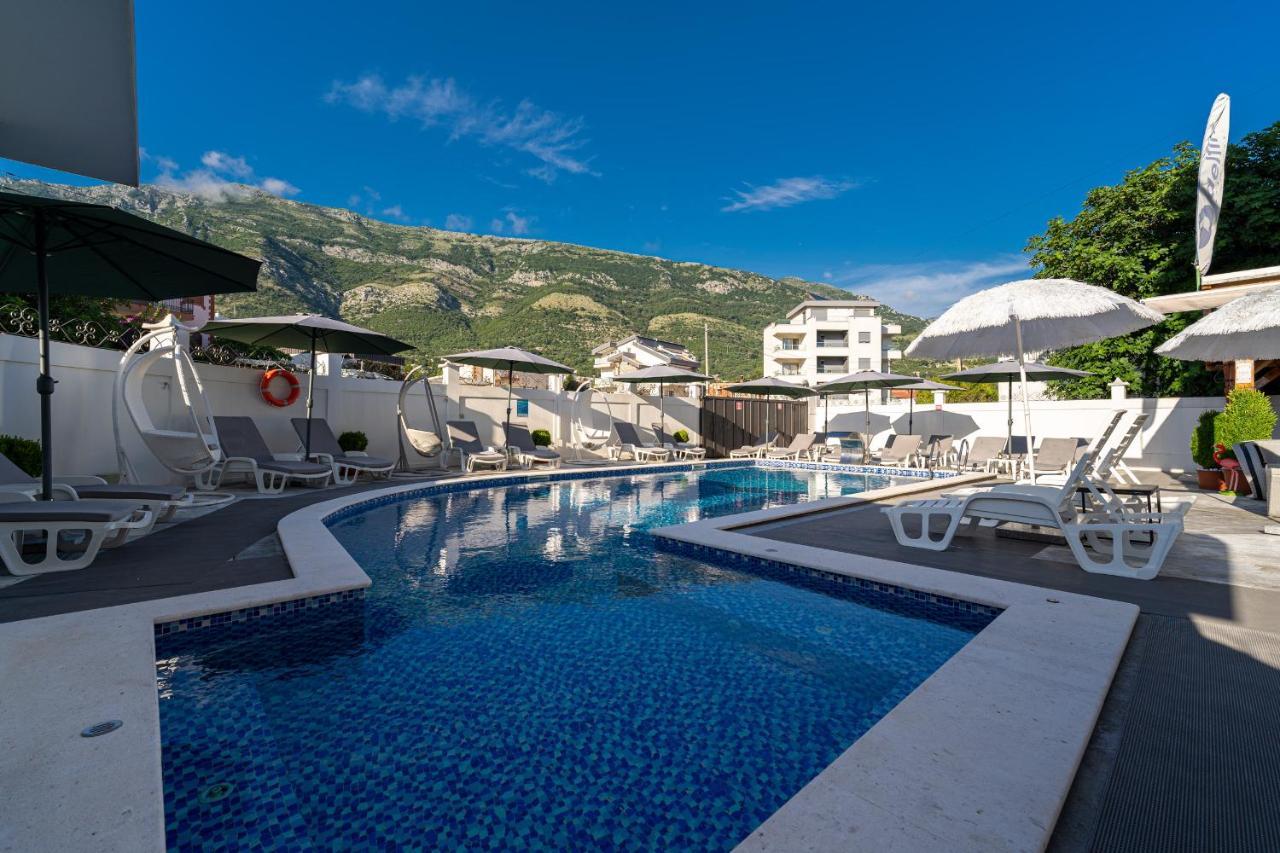 Delfin Apartments Сутоморе Экстерьер фото