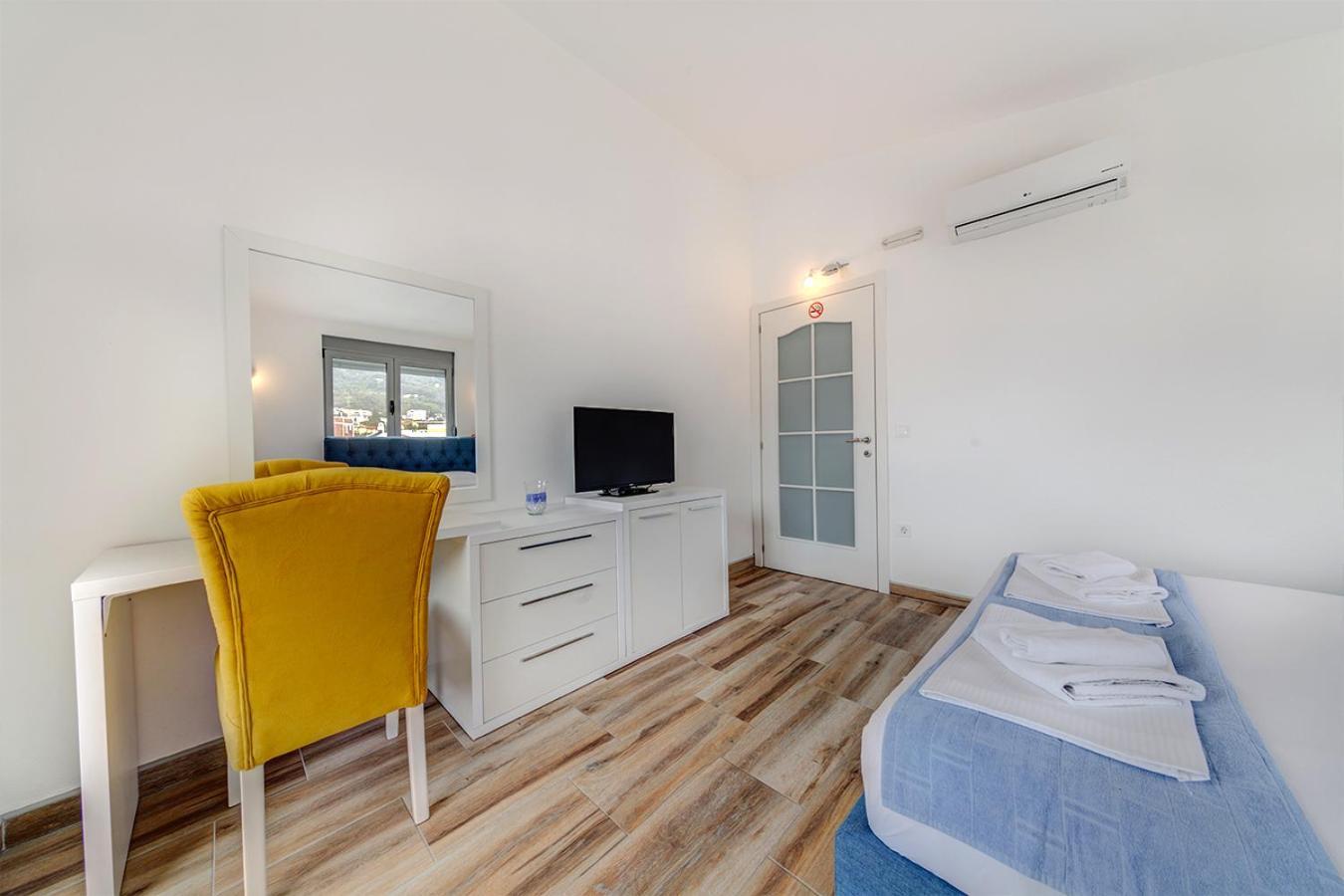 Delfin Apartments Сутоморе Номер фото